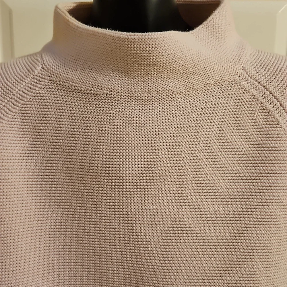 KINROSS Elegant Light Pink Women's Sweater - M